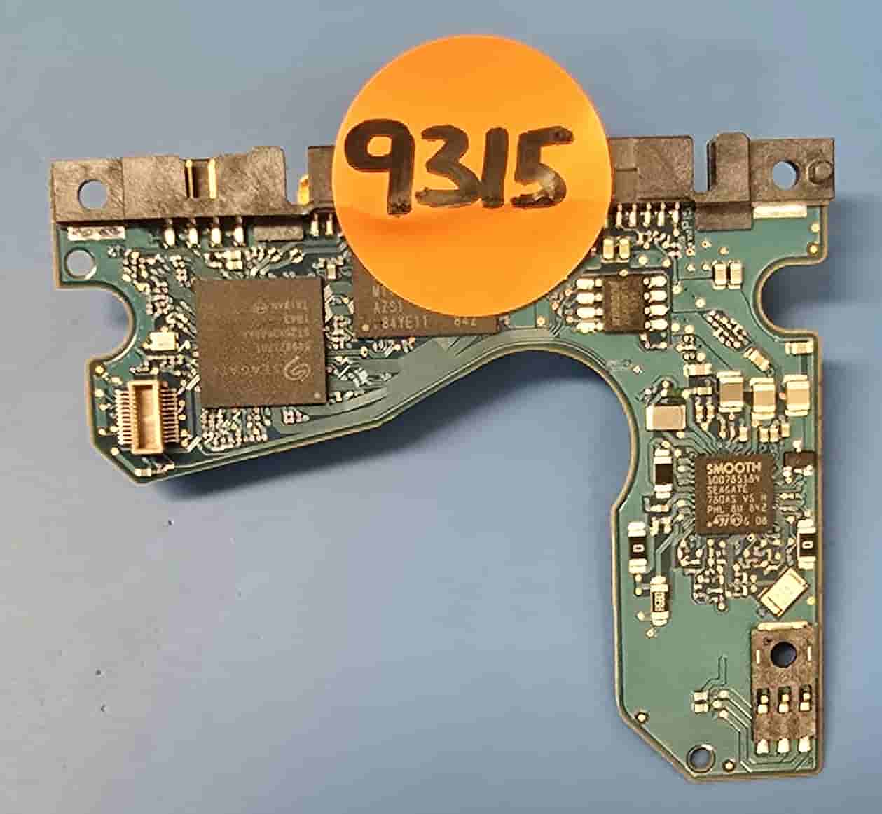 Seagate ST2000LM007 100835923 REV A 1R8174-570 PCB for Sale