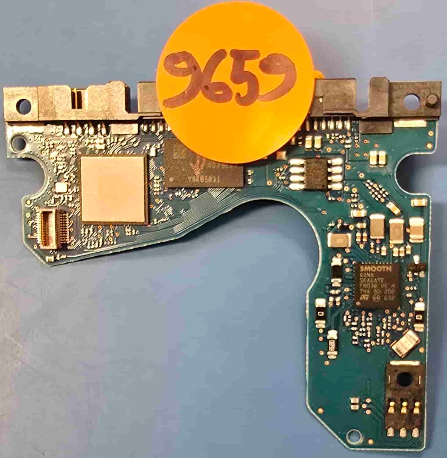 Seagate ST2000LM007 100835923 REV B 1R8174-570 PCB for Sale