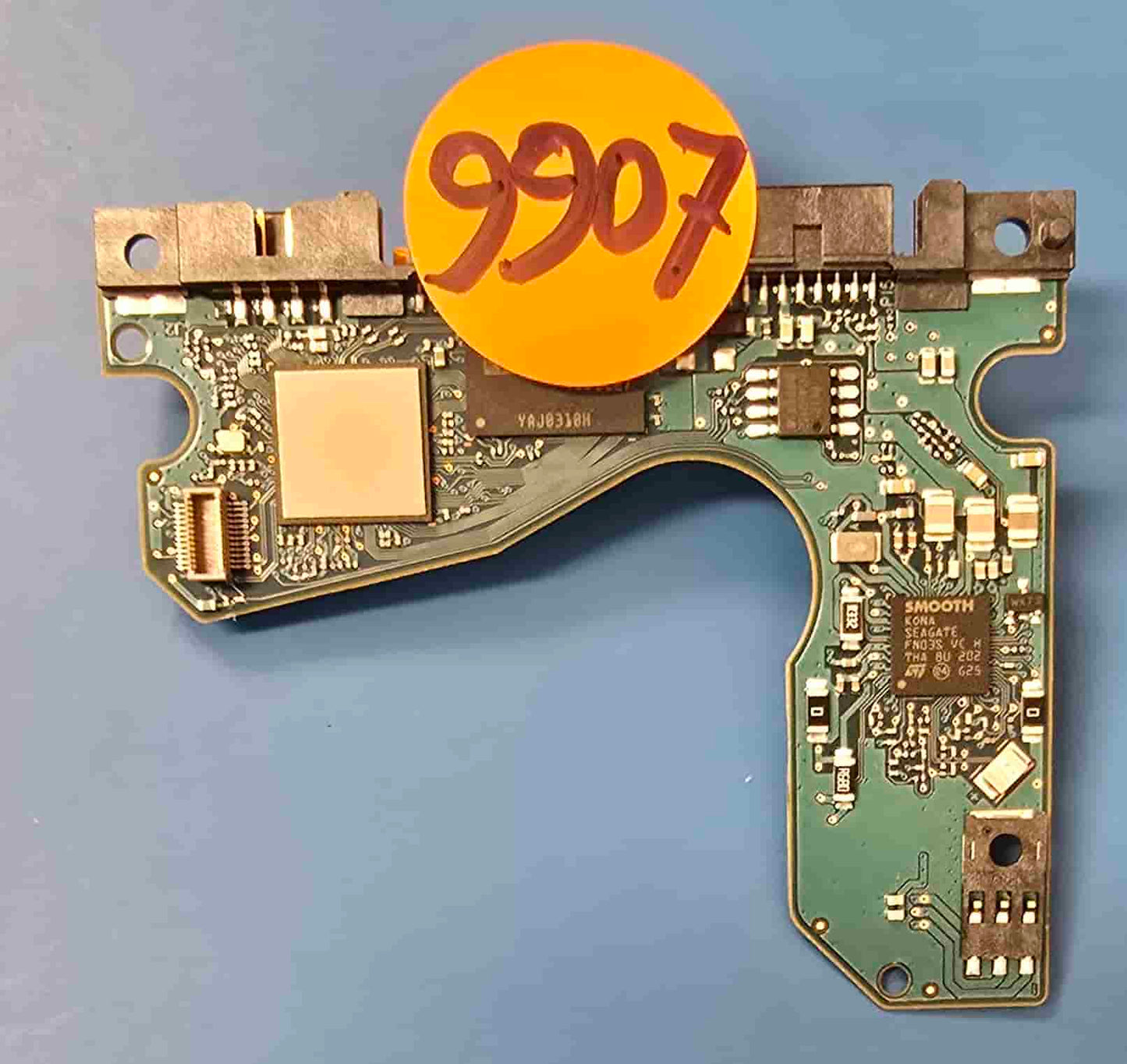 Seagate ST2000LM009 100835923 REV B 1R8174-570 PCB for Sale