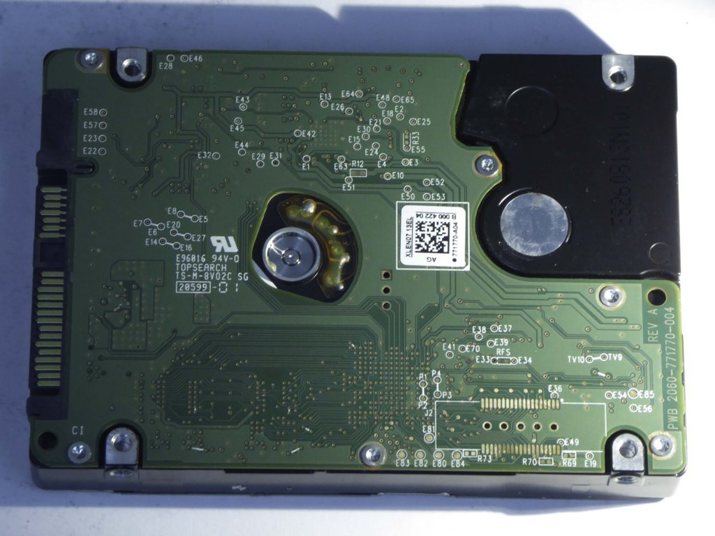 DELL WD6001BKHG-18D22V1 096G91 Drives