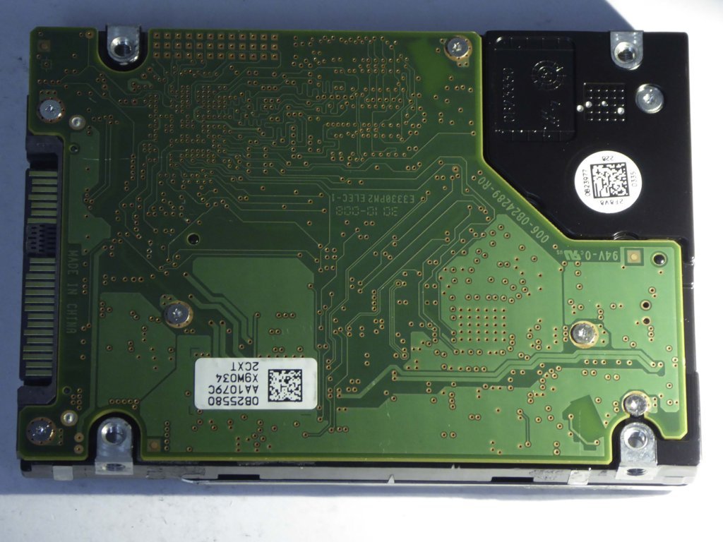 HITACHI HUC103014CSS600 0B24178 Drives