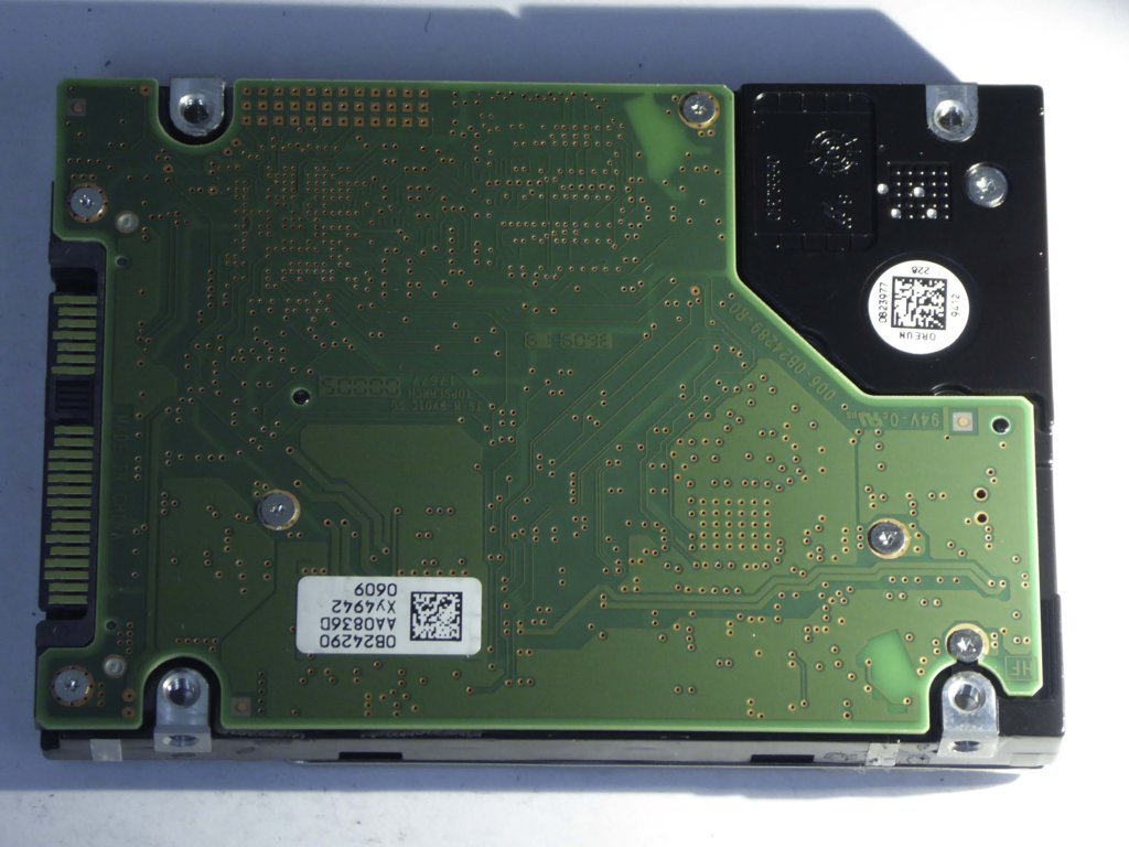 HITACHI HUC103014CSS600 0B24178 Drives