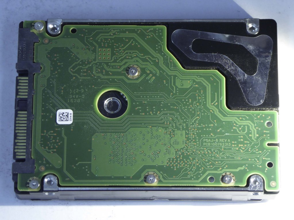 LENOVO ST300MM0006 9WE066-155 Drives