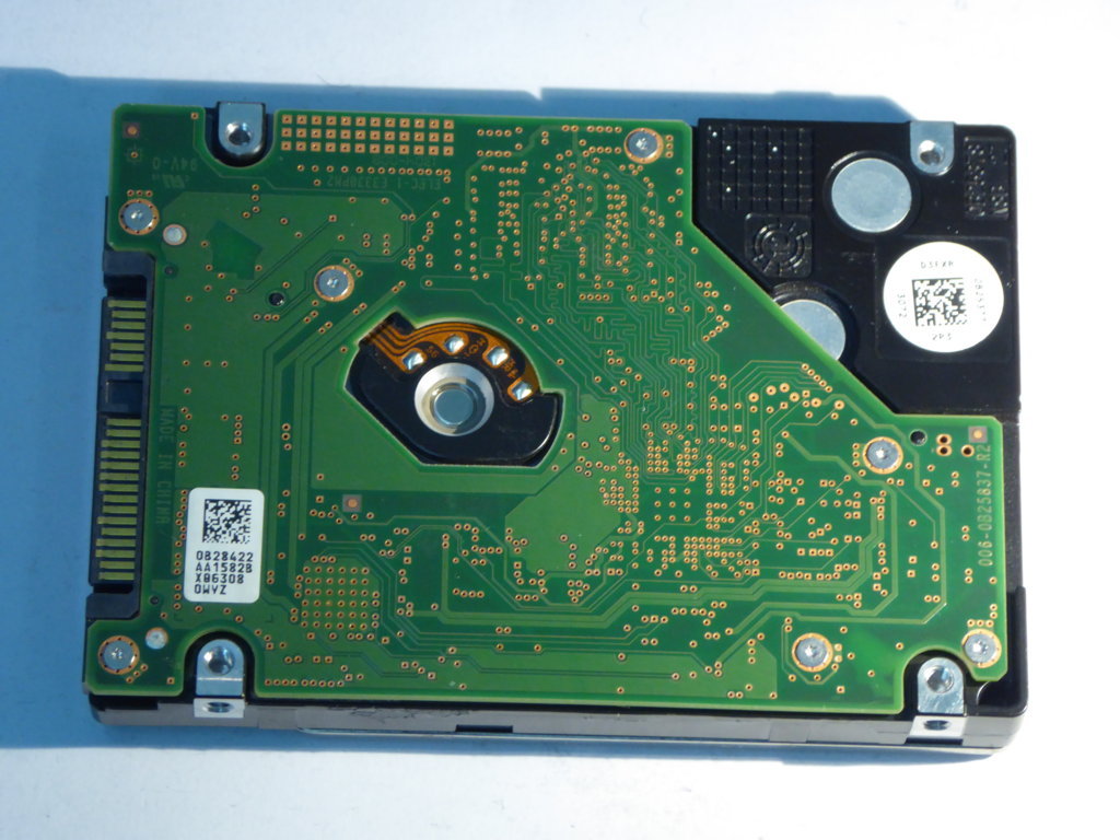 IBM HUC106030CSS600 0B25645 Drives