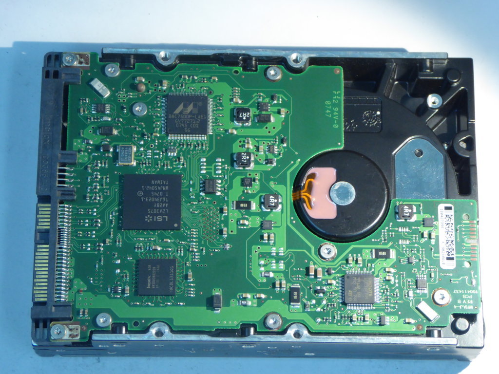 SEAGATE ST3300655SS 9Z1066-054 Drives