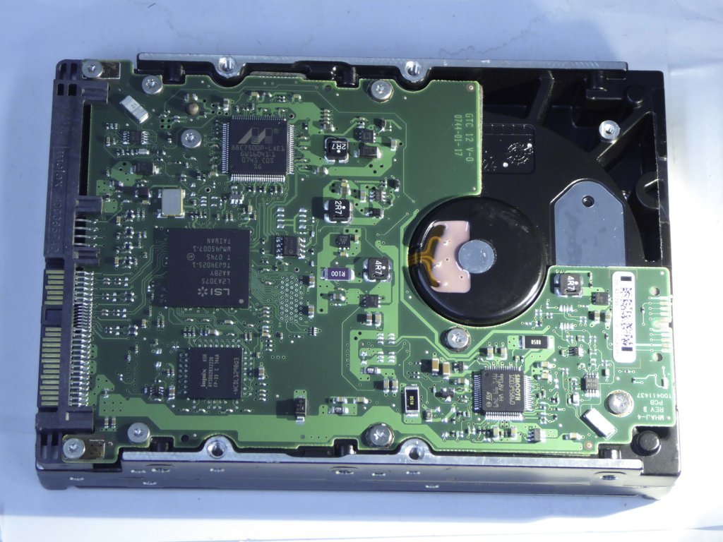 SEAGATE ST3300655SS 9Z1066-054 Drives