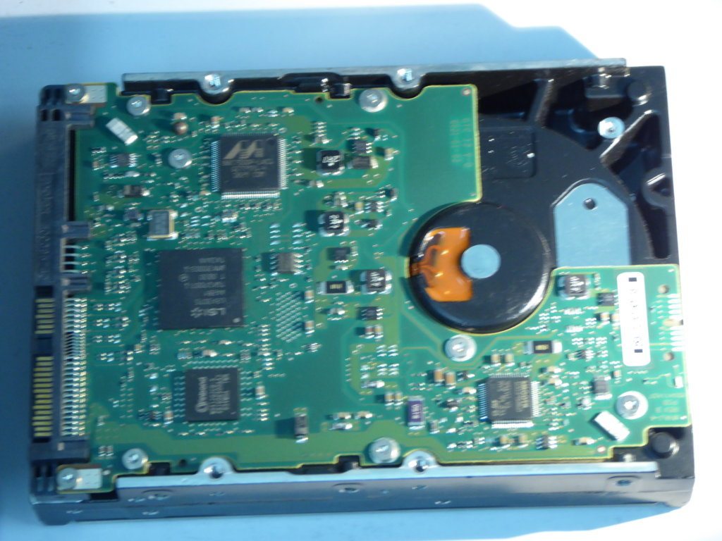 SEAGATE ST3300655SS 9Z1066-054 Drives