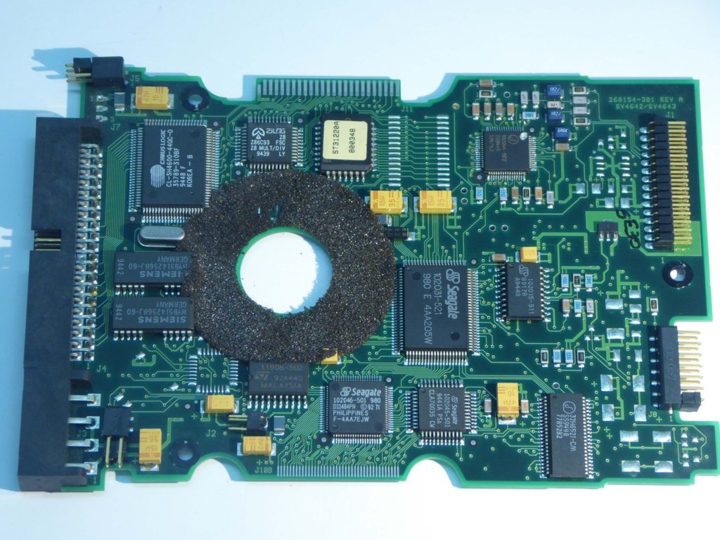 Seagate ST31220A 260154-401 REV 2 9A4002-305 PCB for Sale