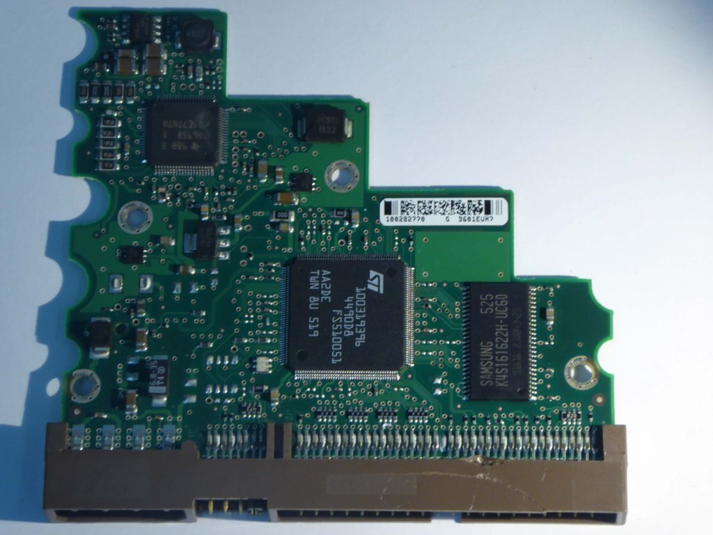 Seagate ST3160021A 100306042 REV A 9W2001-371 PCB for Sale