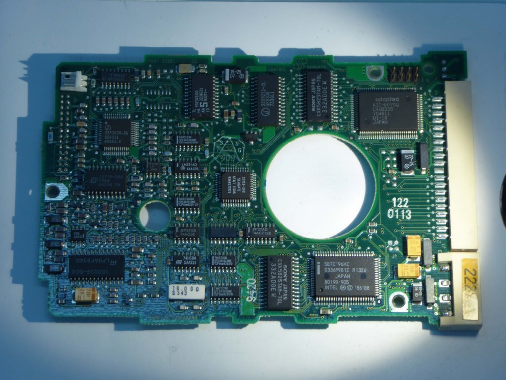 Seagate ST3290A FAB NO. 22091-300 EC SGD94 915007-306 PCB for Sale