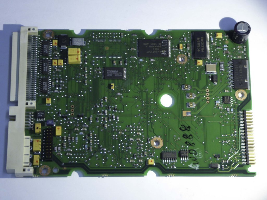Western Digital WDE9100-0007A6 4060-001165-000 REV B PCB for Sale