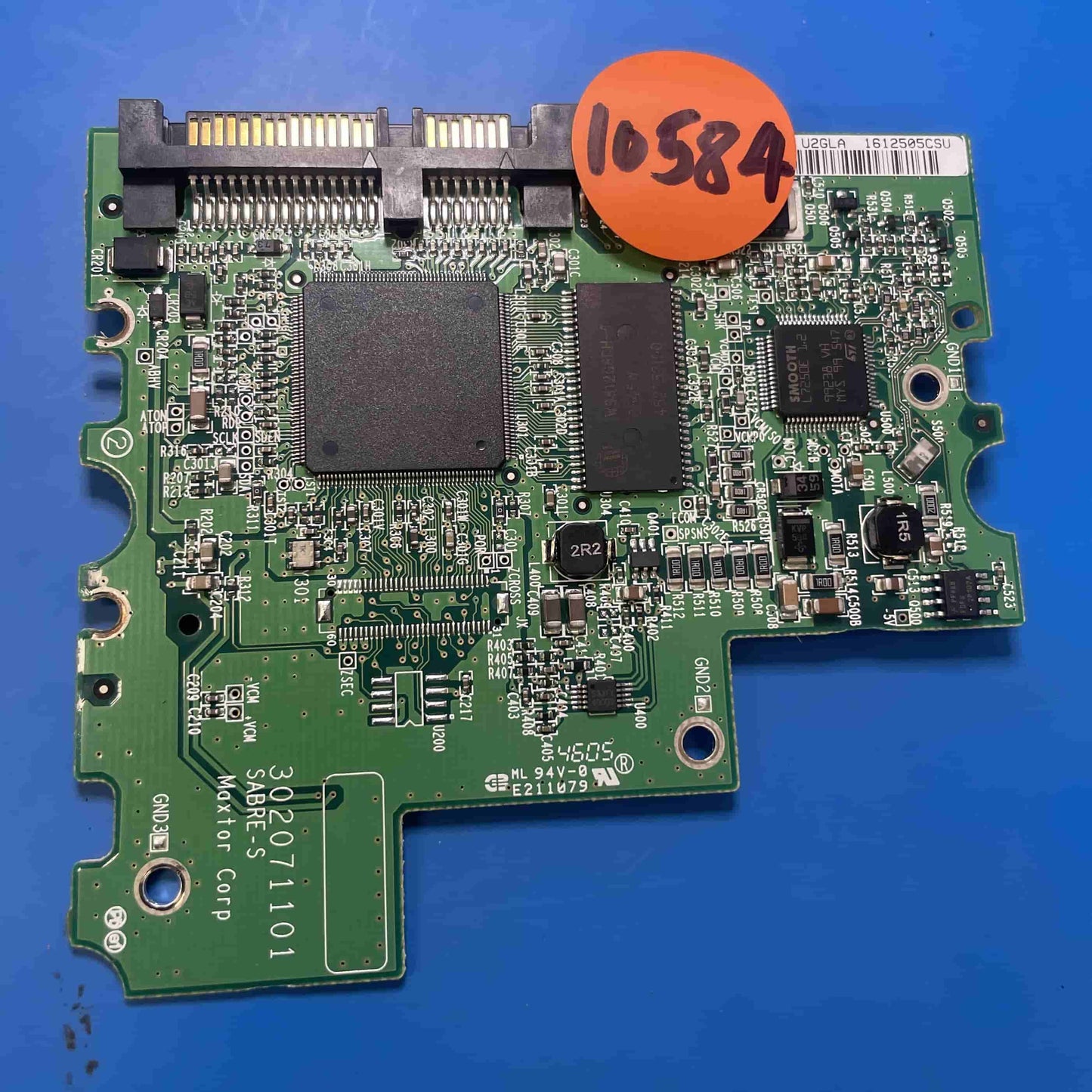 Maxtor  6L300S0  302071101  PCB for Sale