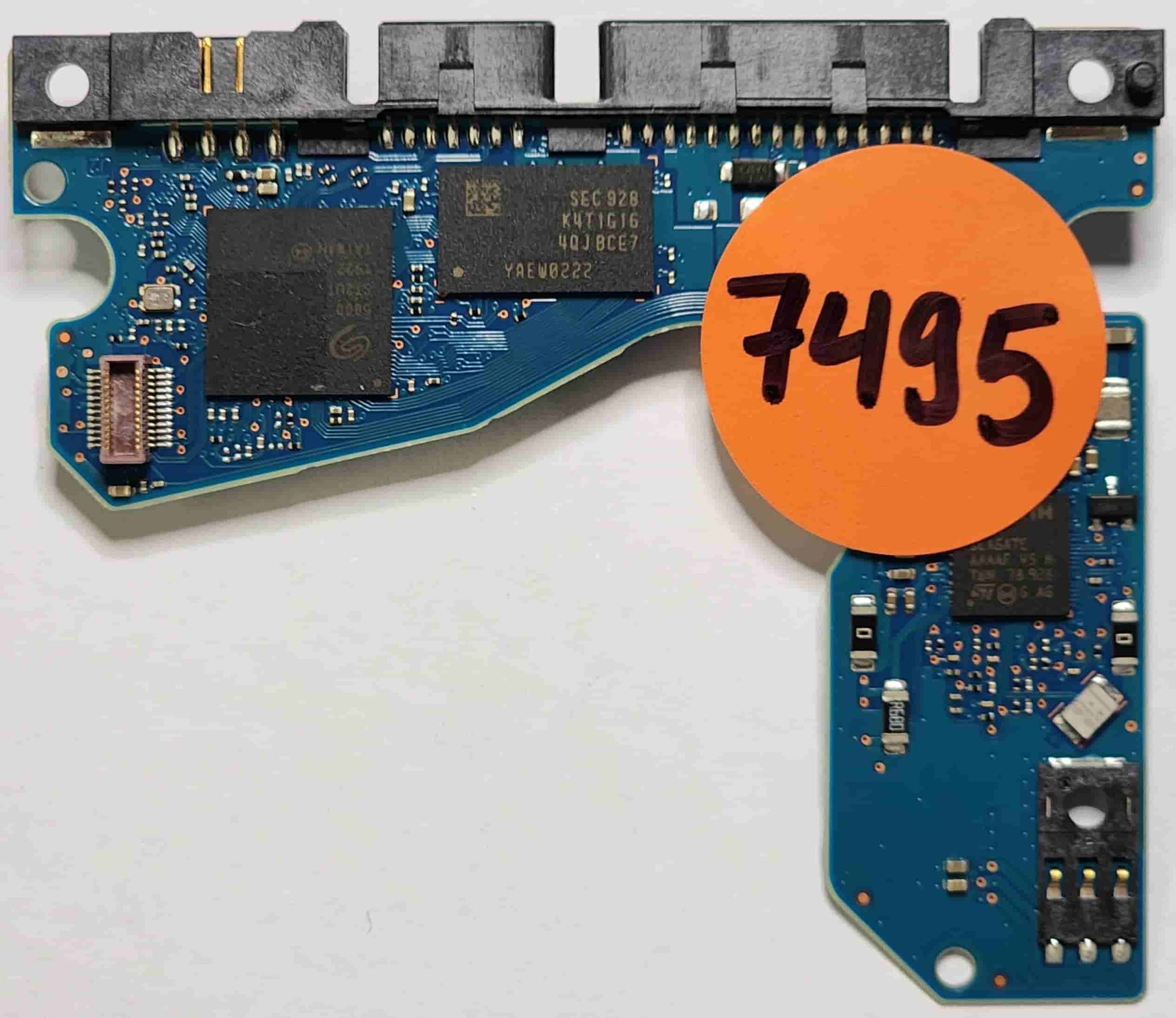 Seagate ST2000LM007 100835923 REV A 1R8174-570 PCB for Sale