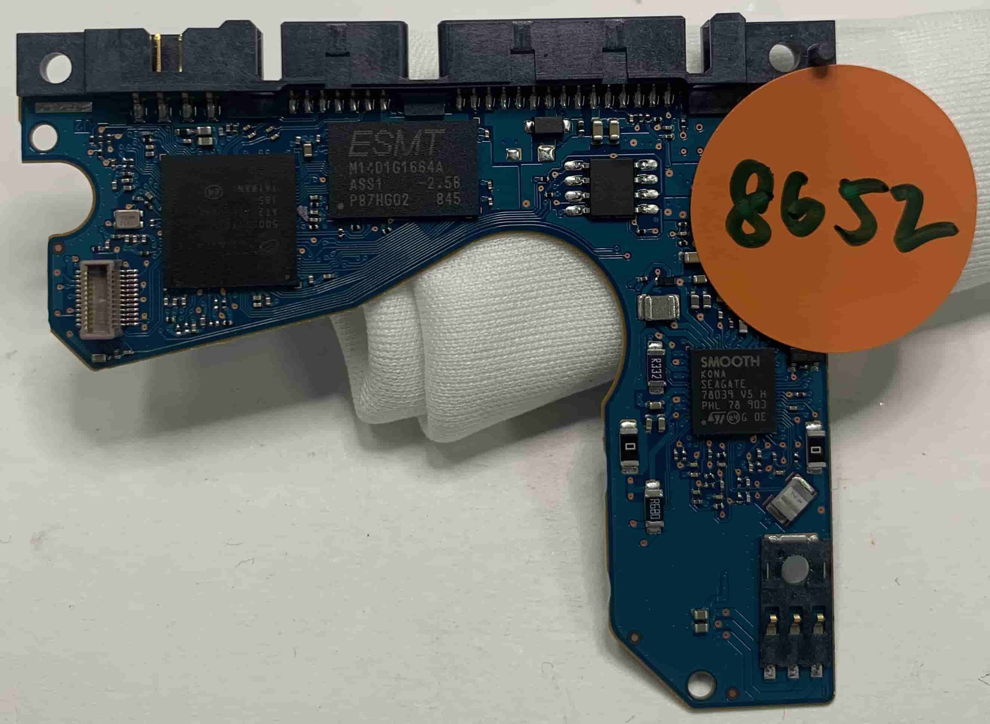 Seagate ST2000LM007 100835923 REV A 1R8174-570 PCB for Sale