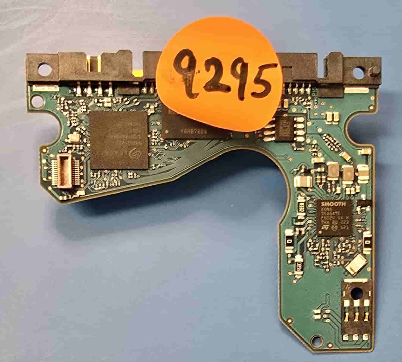Seagate ST2000LM007 100835923 REV B 1R8174-570 PCB for Sale