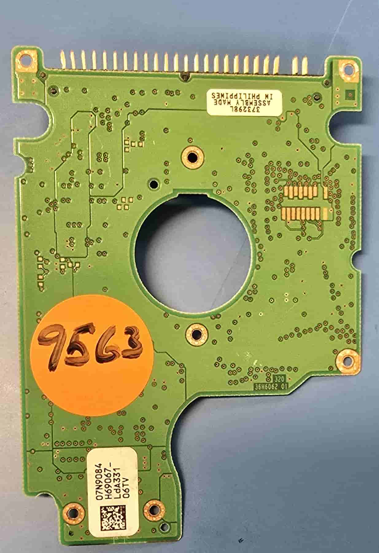Hitachi IC25N020ATCS04-0 320 36H6062 01  PCB for Sale