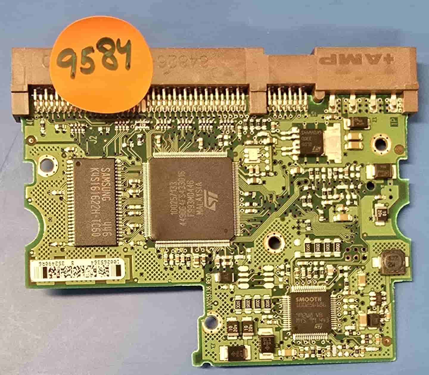 Seagate ST340015A  100255136 REV D 9Y3001-031 PCB for Sale