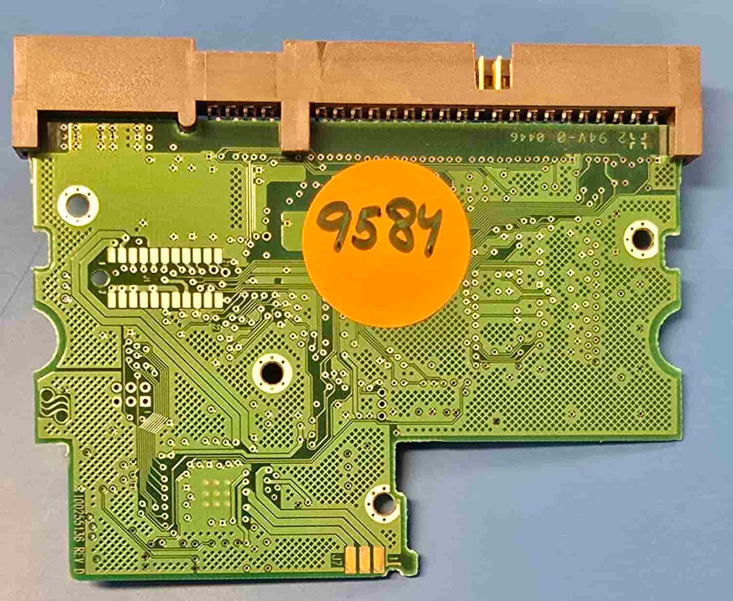 Seagate ST340015A  100255136 REV D 9Y3001-031 PCB for Sale