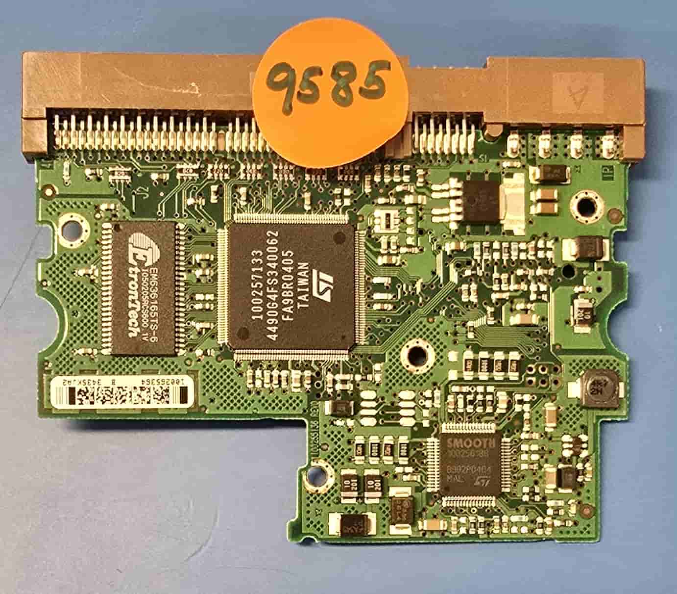 Seagate ST340015A  100255136 REV D 9Y3001-030 PCB for Sale