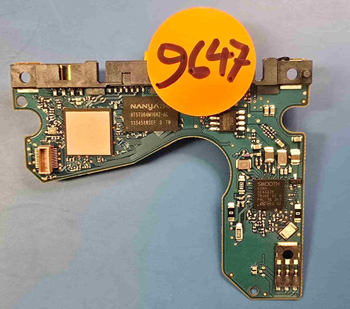 Seagate ST2000LM007 100835923 REV C 1R8174-570 PCB for Sale