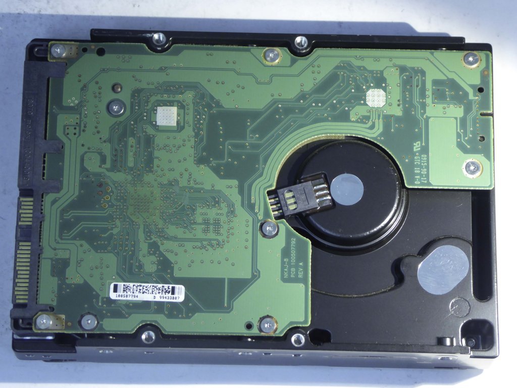 DELL ST3300656SS  9CH066-050 Drives