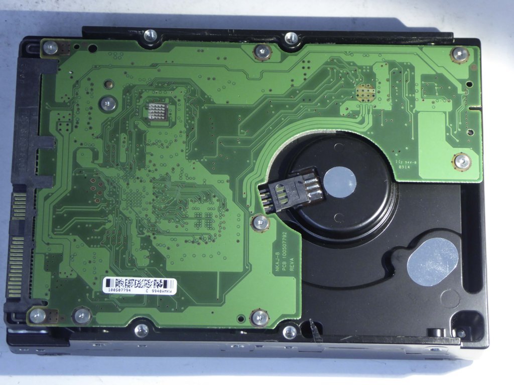 DELL ST3300656SS  9CH066-050 Drives