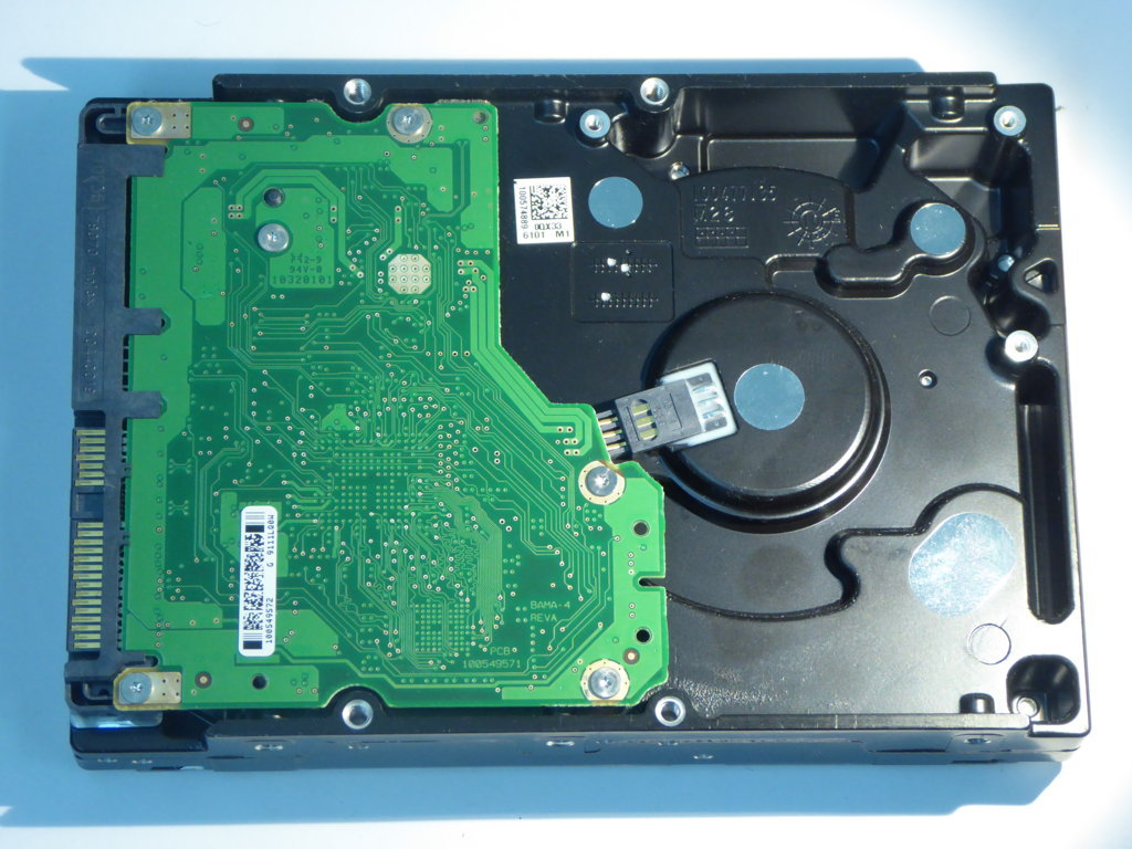 DELL ST3300657SS-H  9FL066-048 Drives