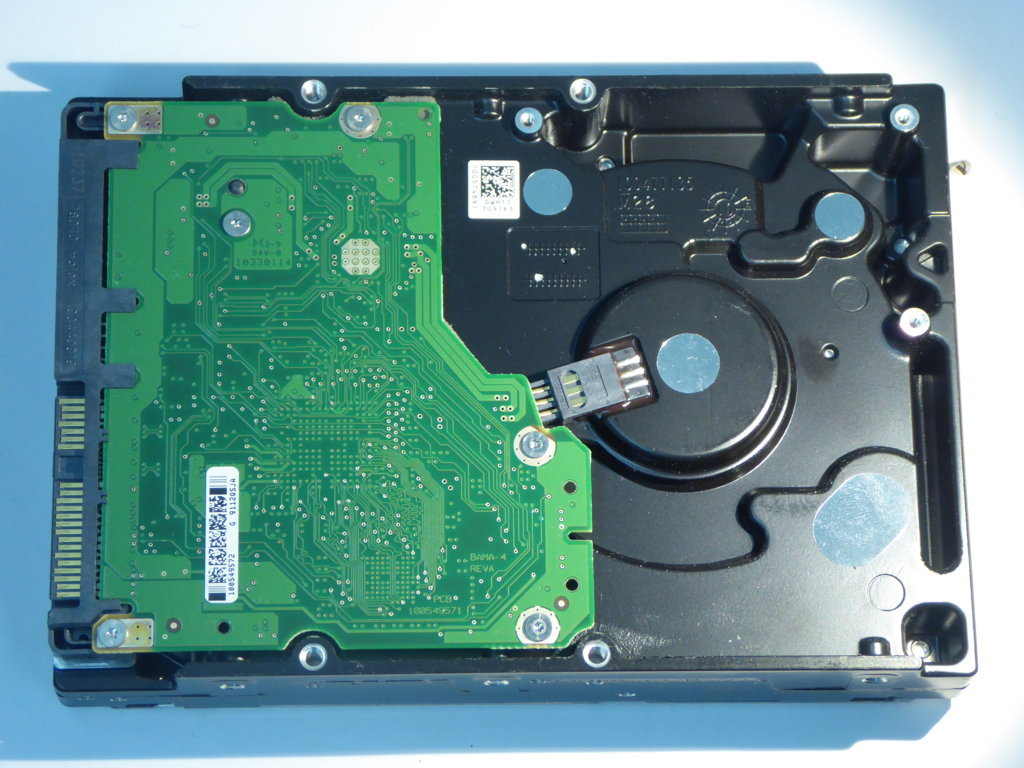 DELL ST3300657SS-H  9FL066-048 Drives