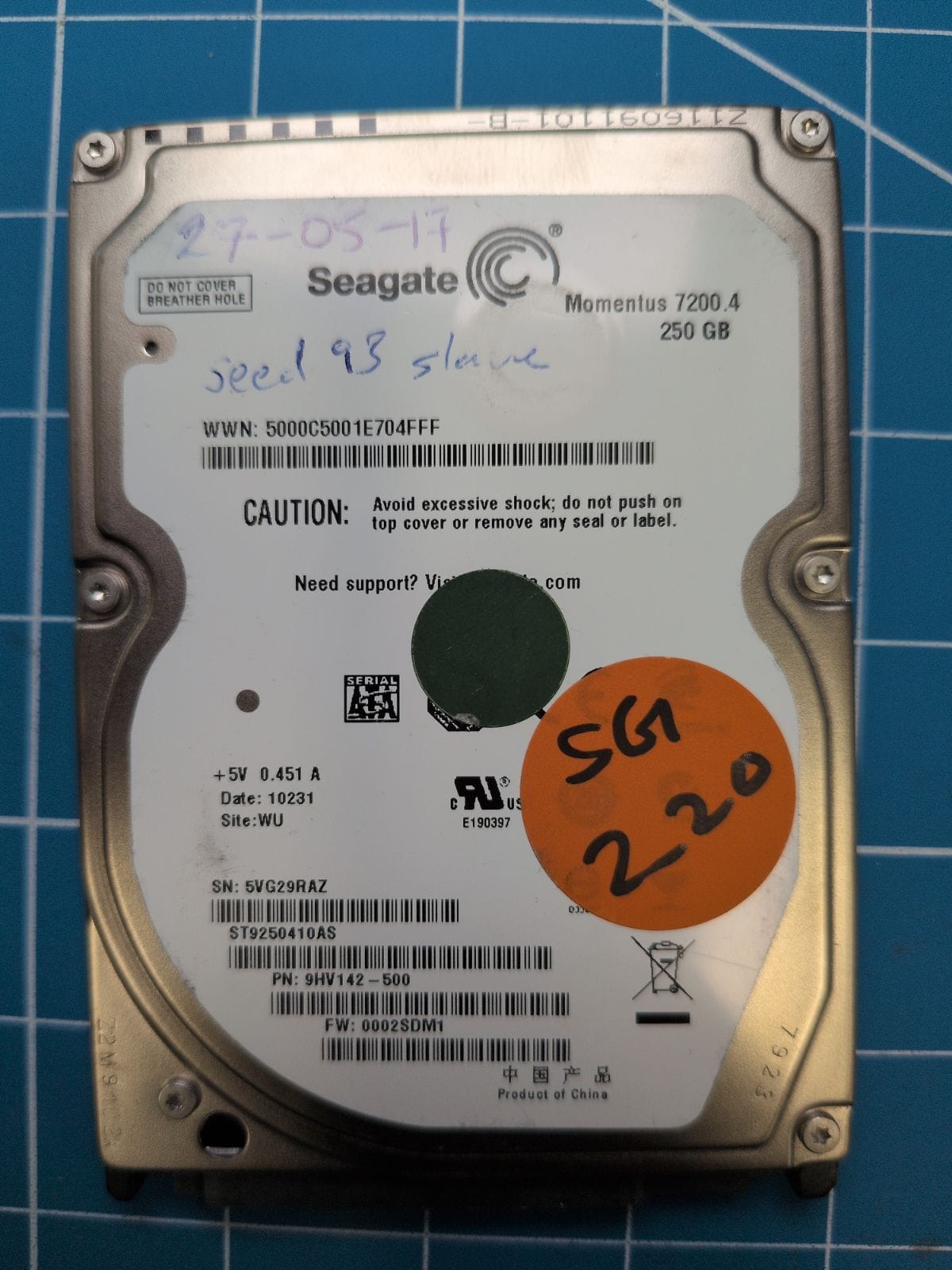 SG220 drive label (front)