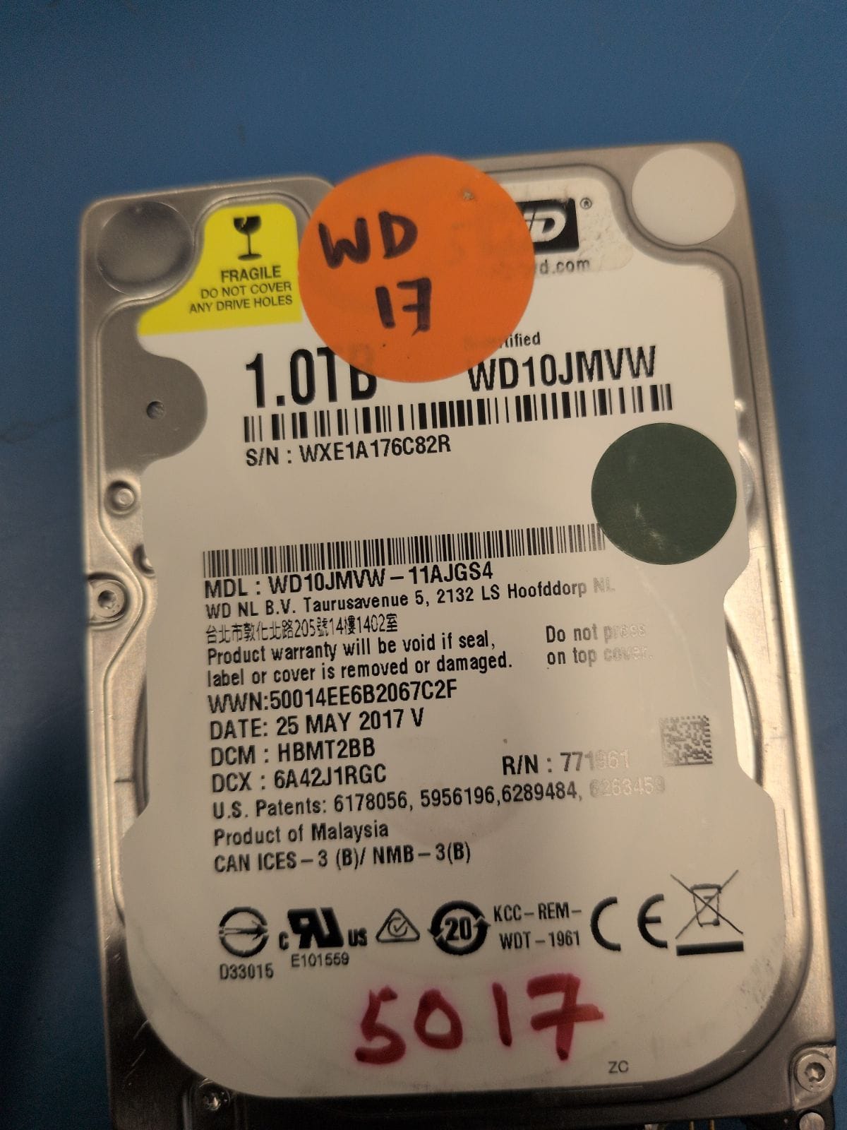 WD17 drive label (front)