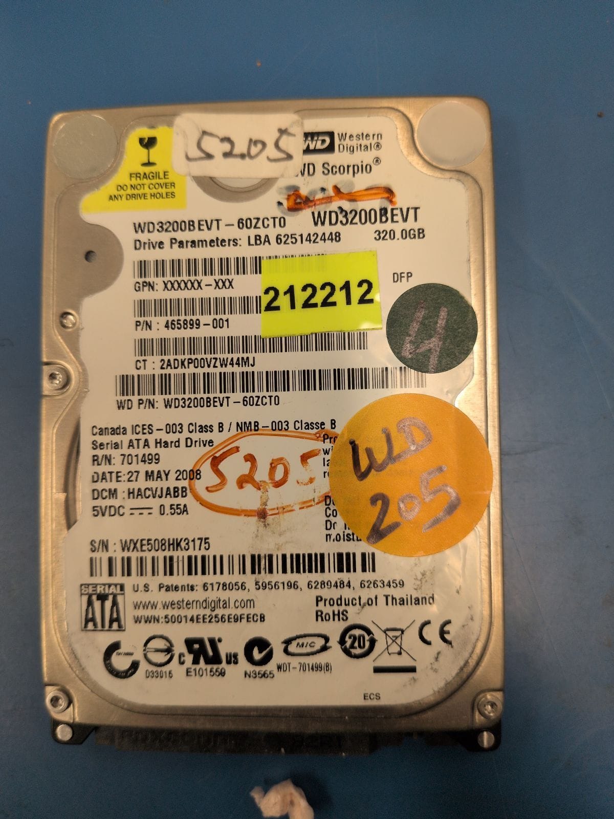 WD205 drive label (front)