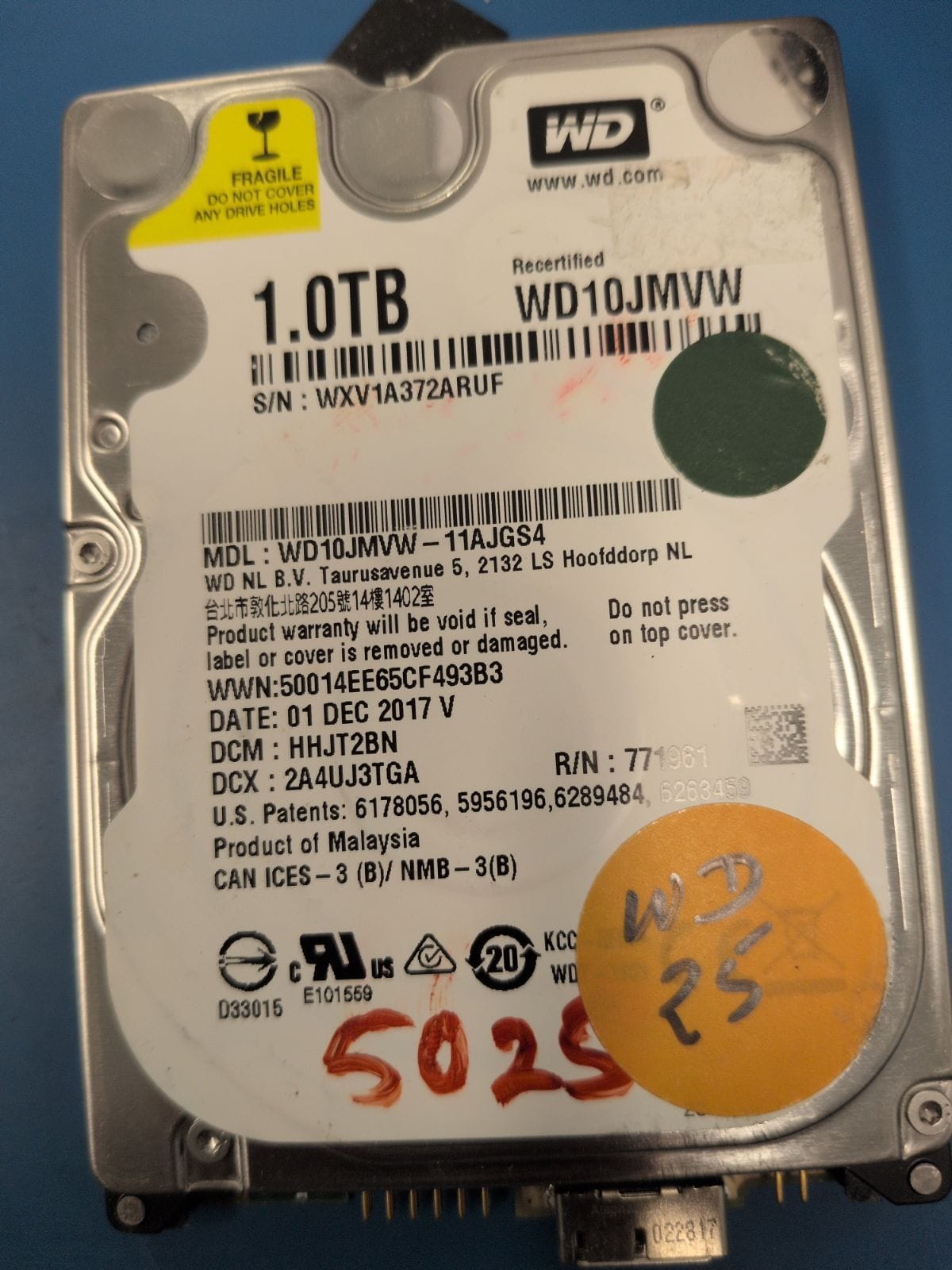 WD25 drive label (front)