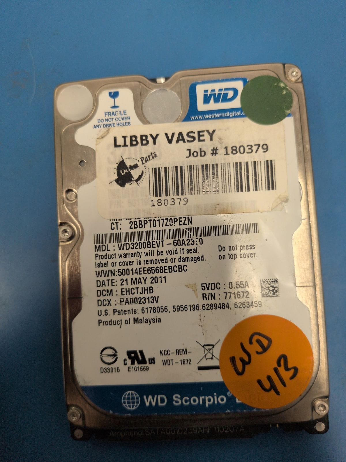 WD413 drive label (front)