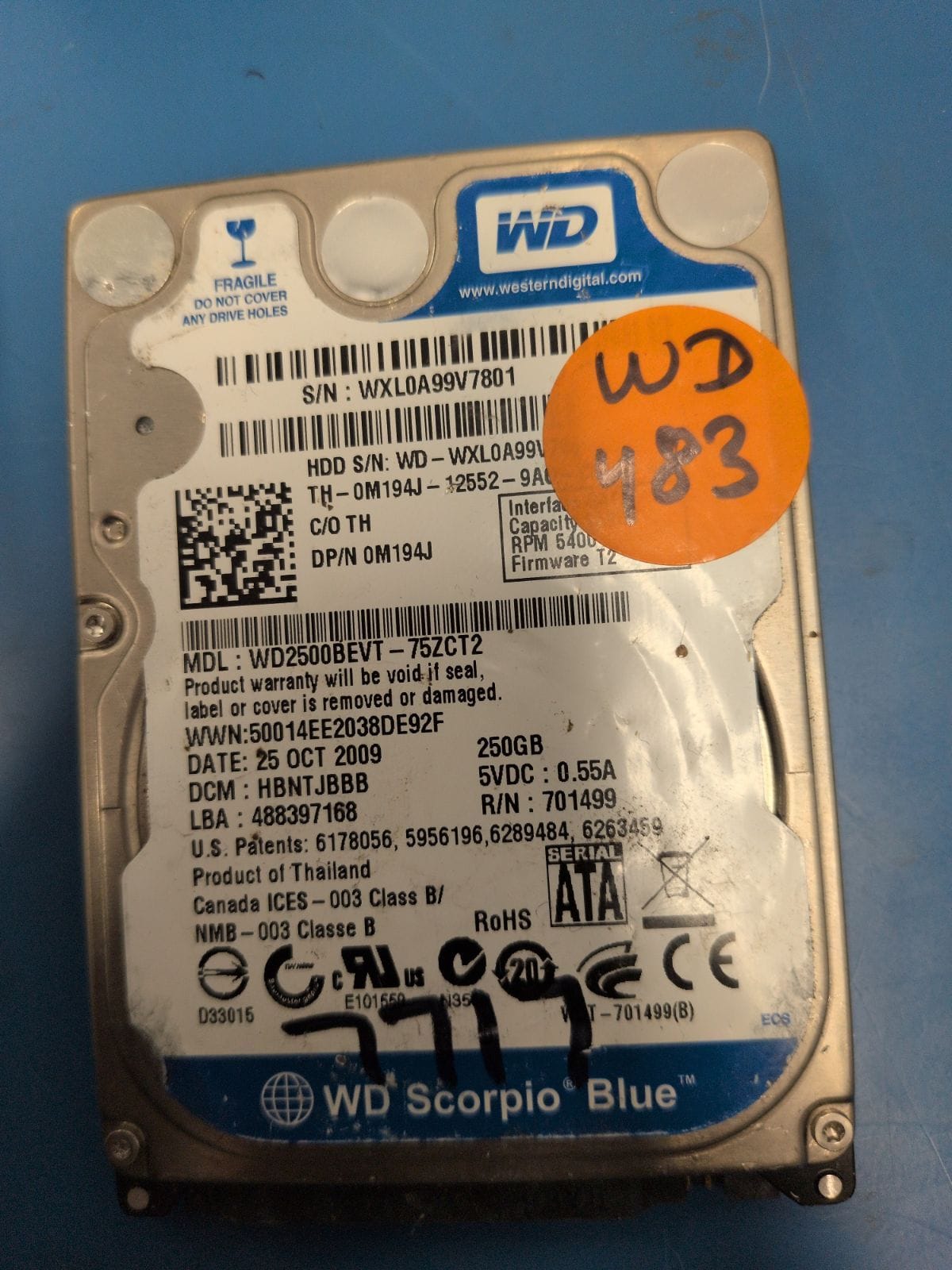 WD483 drive label (front)