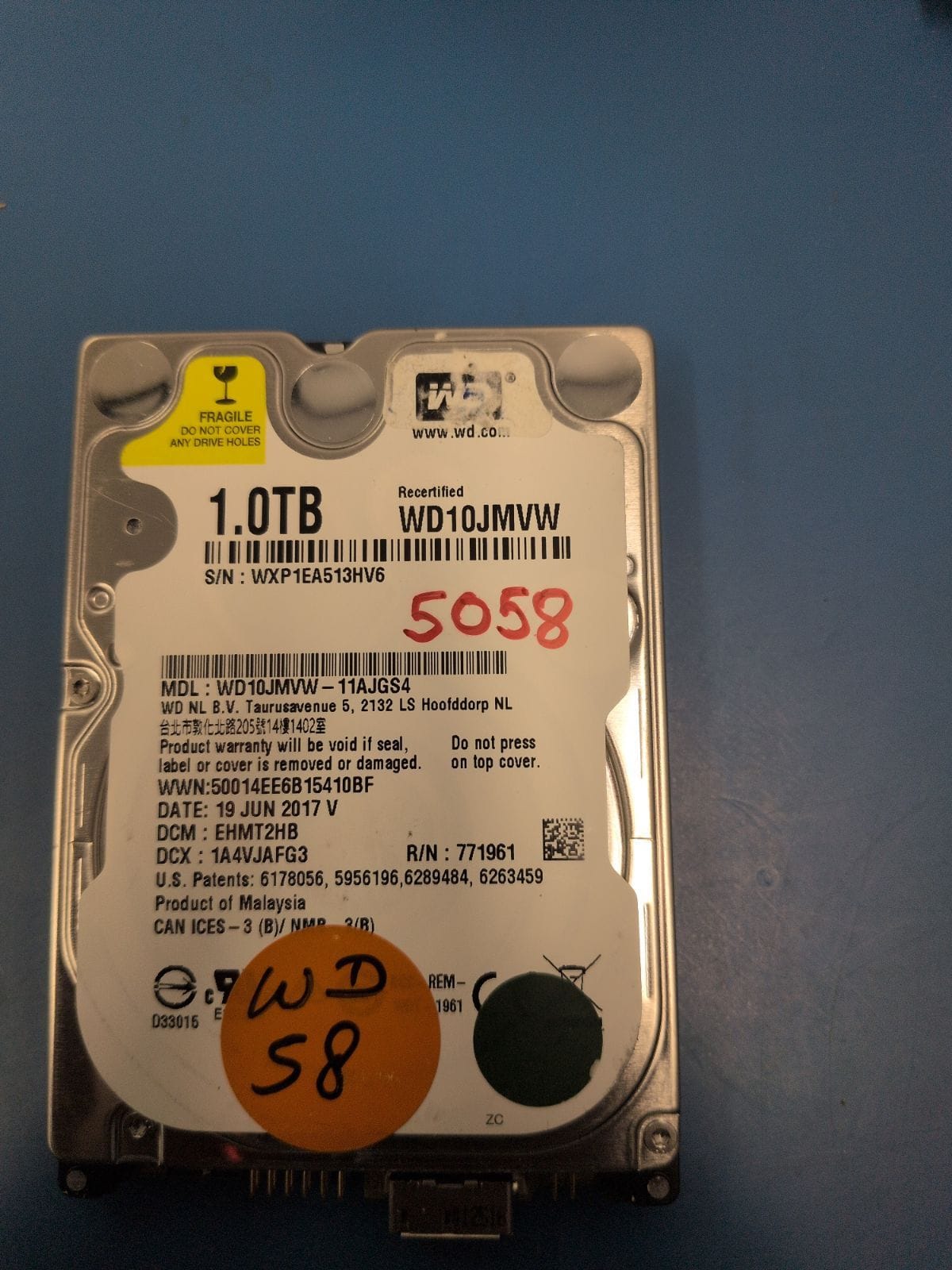 WD58 drive label (front)