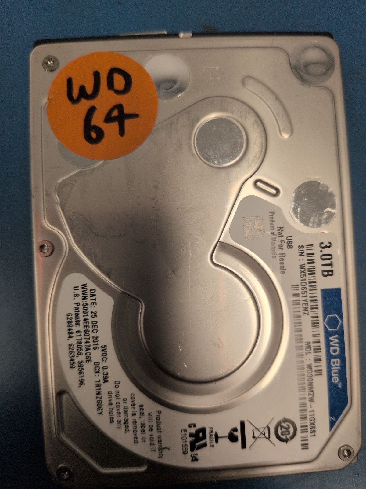 WD64 drive label (front)