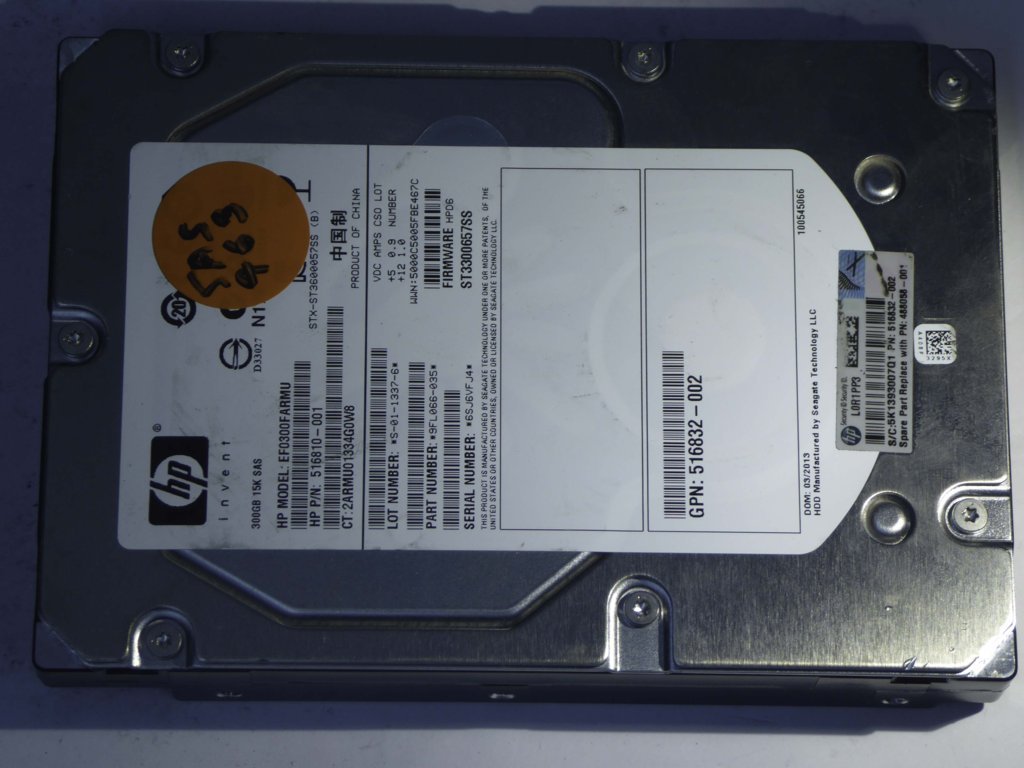 HP EF0300FARMU  9FL066-035 Drives