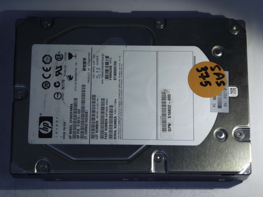 HP EF0600FARNA  9FN066-035 Drives