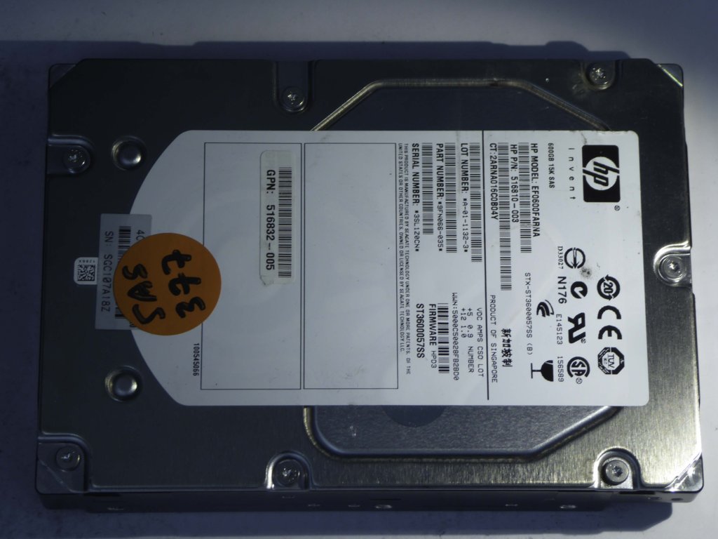 HP EF0600FARNA  9FN066-035 Drives