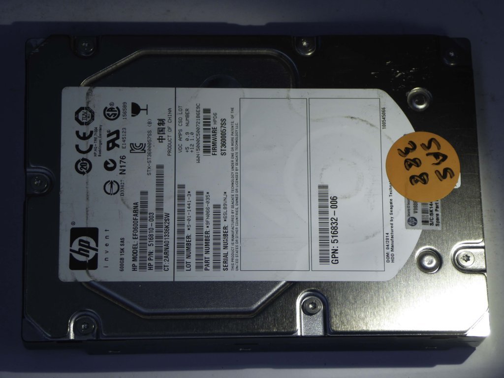 HP EF0600FARNA  9FN066-035 Drives