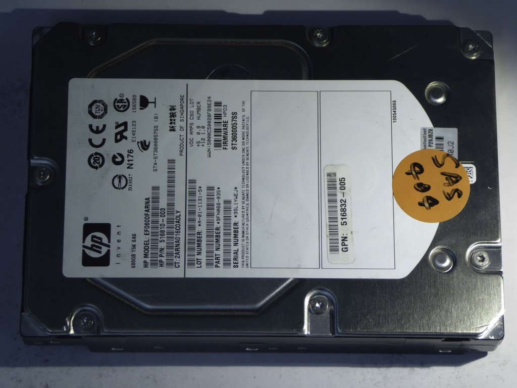 HP EF0600FARNA  9FN066-035 Drives