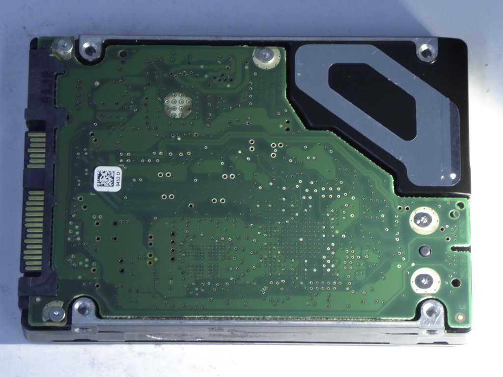 HP EH0146FAWJ8  9FU066-085 Drives