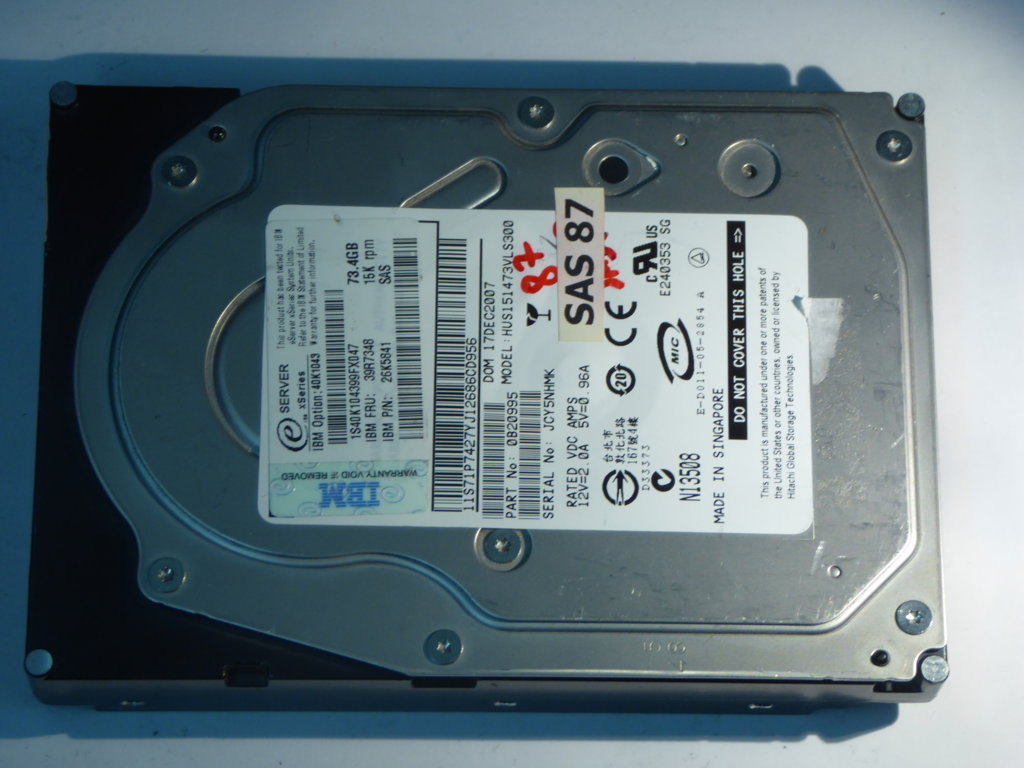 IBM HUS151473VLS300  0B20995 Drives