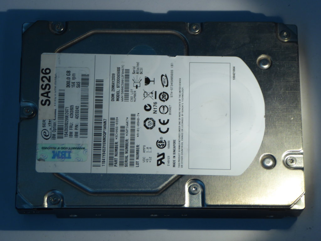 IBM ST3300656SS  9CH066-039 Drives