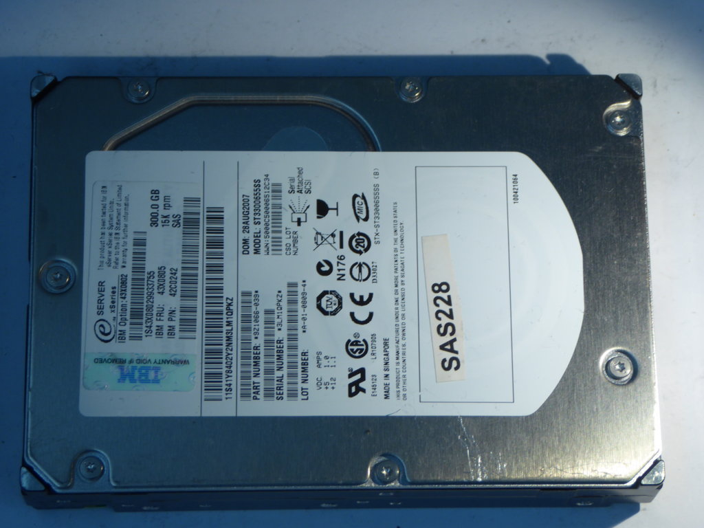 IBM ST330O0655SS  *9Z1066-039* Drives