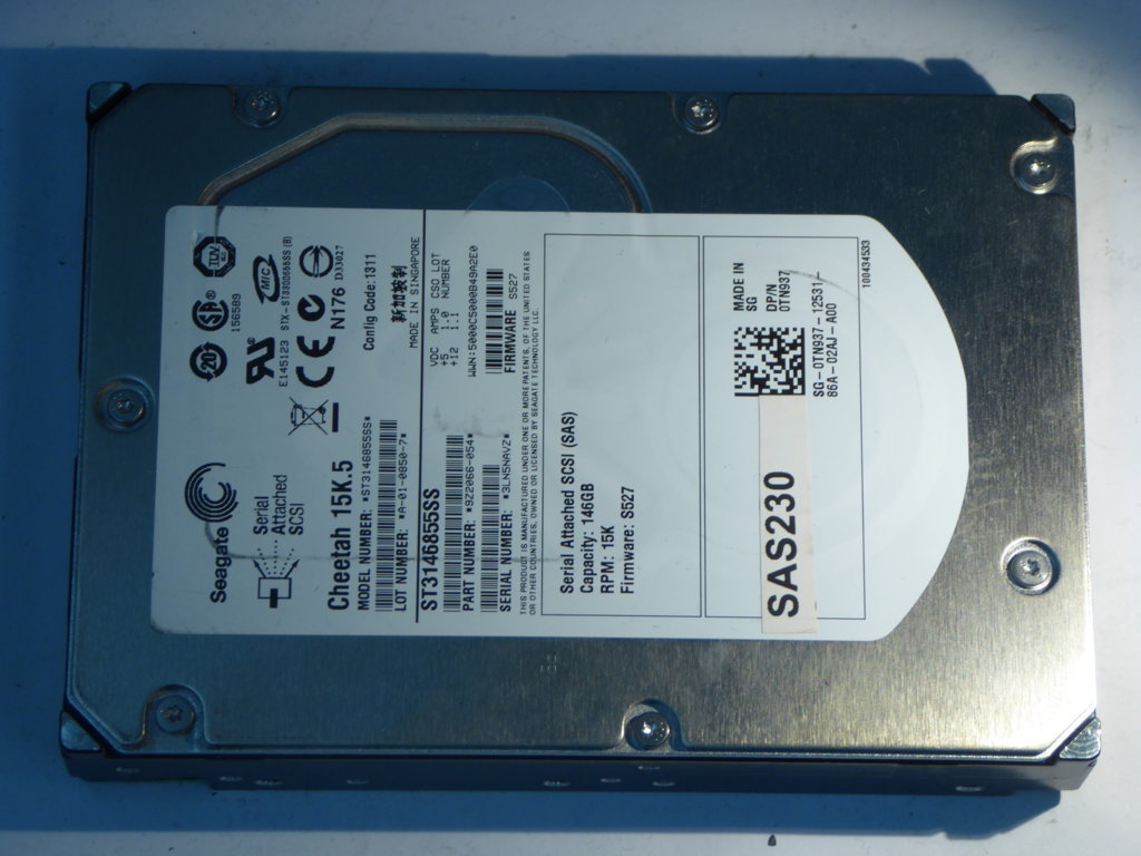 SEAGATE ST3146855SS  9Z2066-054 Drives