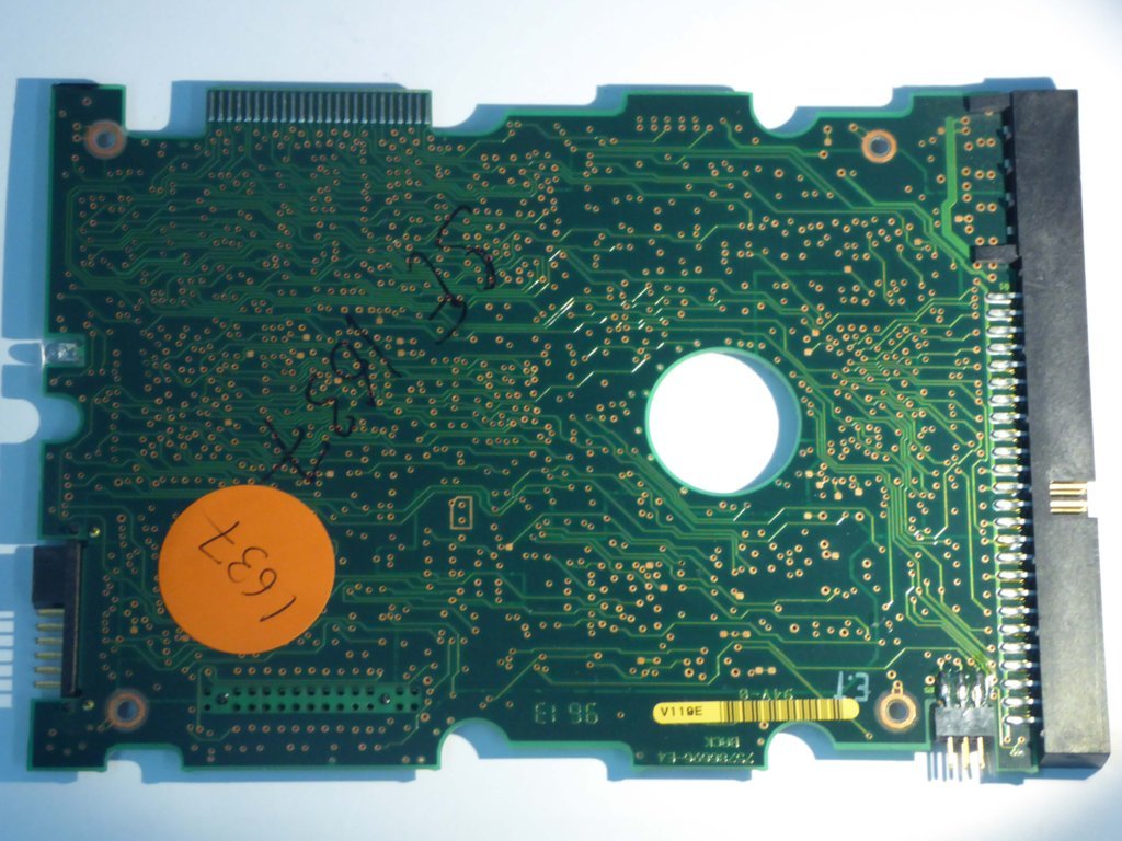 Seagate ST15230N 75786696-E4 9B2001-038 PCB for Sale