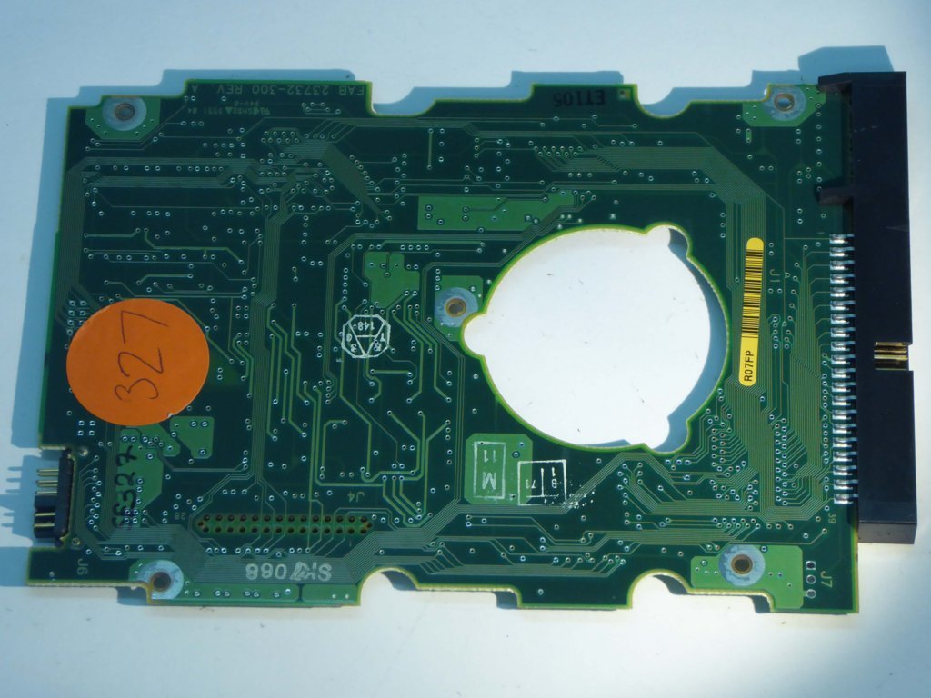 Seagate ST31640A 23732-300 REV A 9D0002-301 PCB for Sale