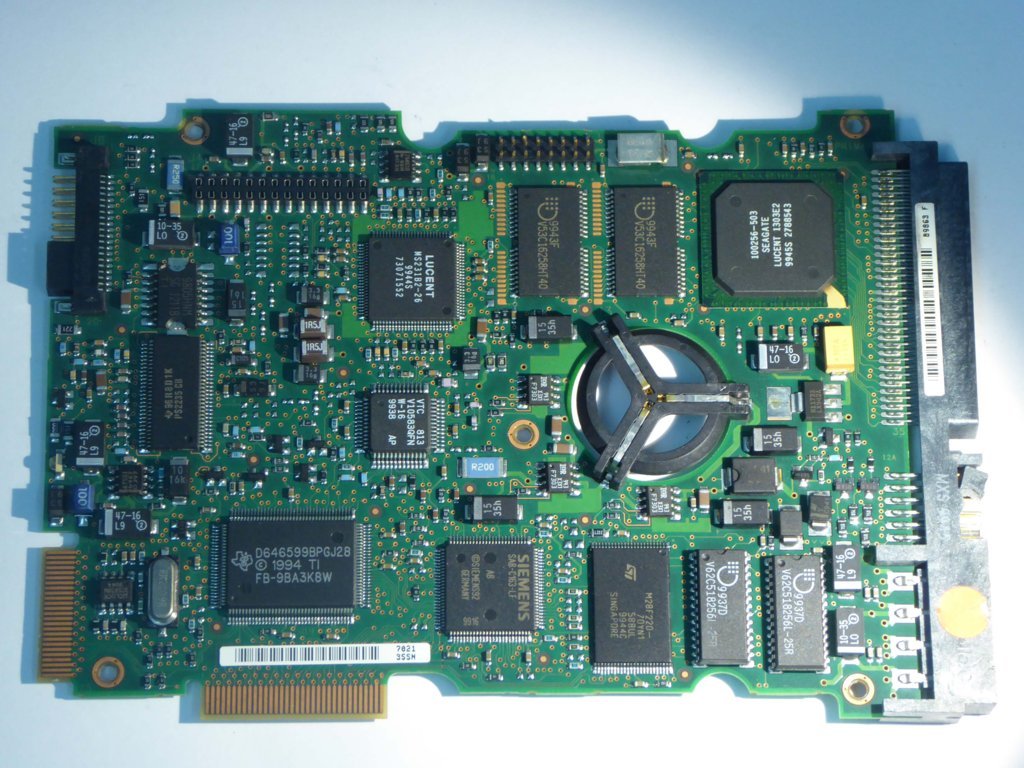 Seagate ST318275LW 75789865-A 9L2005-010 PCB for Sale