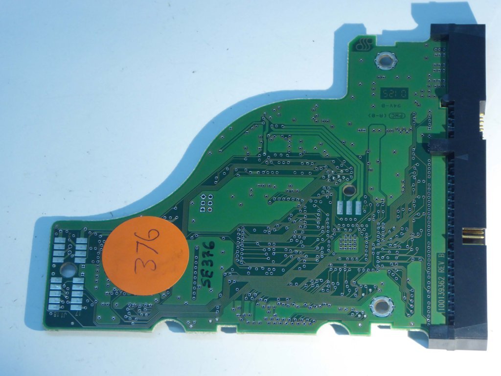 Seagate ST320410A 100139362 REV B 9T7001-303 PCB for Sale